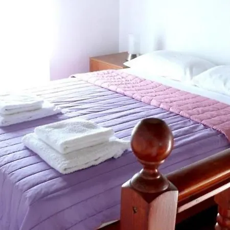 Rosa Apartment